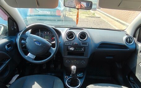Ford Fiesta, 2007 год, 355 000 рублей, 11 фотография