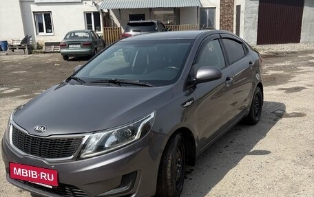 KIA Rio III рестайлинг, 2013 год, 970 000 рублей, 1 фотография