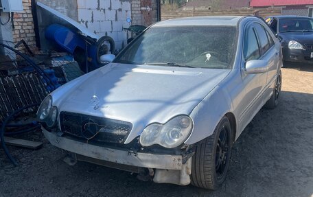 Mercedes-Benz C-Класс, 2001 год, 325 000 рублей, 2 фотография