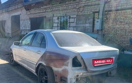 Mercedes-Benz C-Класс, 2001 год, 325 000 рублей, 4 фотография