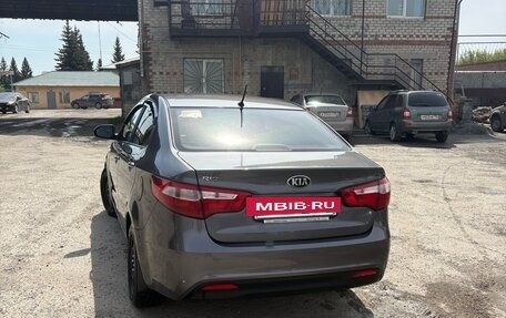 KIA Rio III рестайлинг, 2013 год, 970 000 рублей, 3 фотография