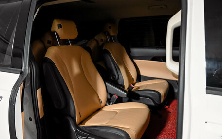 KIA Carnival, 2020 год, 3 750 000 рублей, 19 фотография