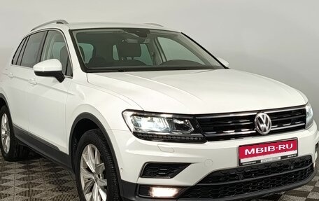 Volkswagen Tiguan II, 2020 год, 2 470 000 рублей, 1 фотография