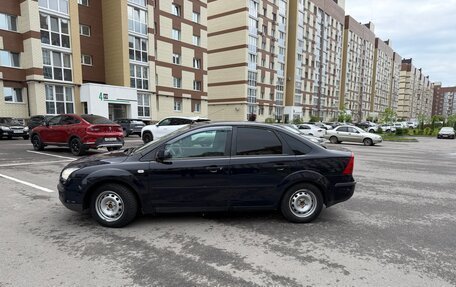 Ford Focus II рестайлинг, 2005 год, 249 000 рублей, 2 фотография