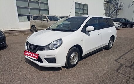 Nissan AD III, 2017 год, 850 000 рублей, 3 фотография