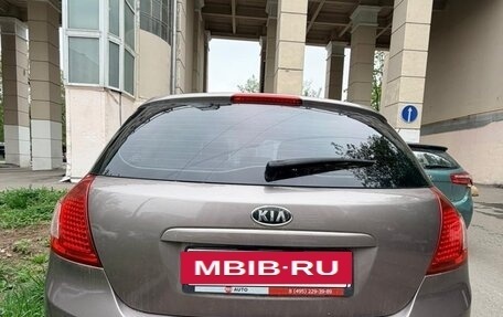 KIA cee'd I рестайлинг, 2010 год, 720 000 рублей, 4 фотография