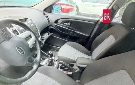 KIA cee'd I рестайлинг, 2010 год, 720 000 рублей, 8 фотография