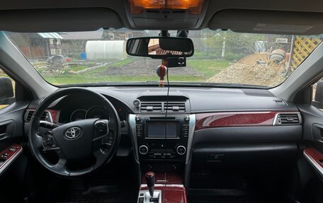 Toyota Camry, 2012 год, 1 190 000 рублей, 13 фотография
