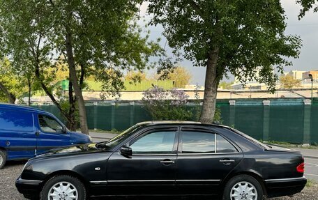Mercedes-Benz E-Класс, 1997 год, 265 000 рублей, 6 фотография