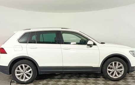 Volkswagen Tiguan II, 2020 год, 2 470 000 рублей, 8 фотография