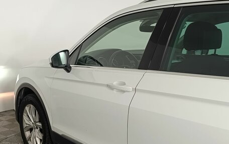 Volkswagen Tiguan II, 2020 год, 2 470 000 рублей, 23 фотография
