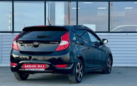 Hyundai Solaris II рестайлинг, 2011 год, 615 000 рублей, 5 фотография