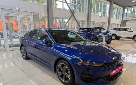 KIA K5, 2021 год, 2 750 000 рублей, 3 фотография