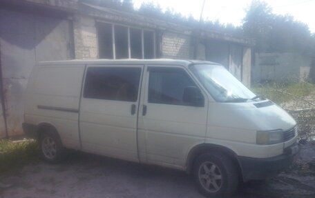 Volkswagen Transporter T4, 1994 год, 250 000 рублей, 2 фотография