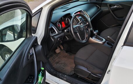Opel Astra J, 2012 год, 310 000 рублей, 8 фотография