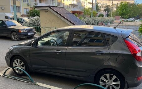Hyundai Solaris II рестайлинг, 2013 год, 990 000 рублей, 12 фотография