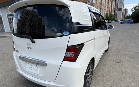 Honda Freed I, 2011 год, 1 185 000 рублей, 5 фотография