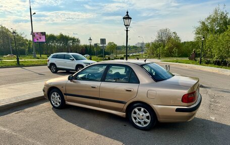 Mitsubishi Carisma I, 1999 год, 340 000 рублей, 3 фотография