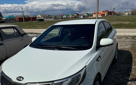 KIA Rio III рестайлинг, 2017 год, 840 000 рублей, 2 фотография