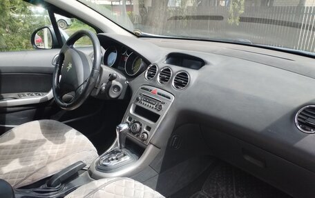 Peugeot 308 II, 2010 год, 425 000 рублей, 4 фотография