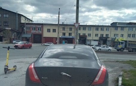 Jaguar XJ IV (X351), 2011 год, 3 220 000 рублей, 2 фотография