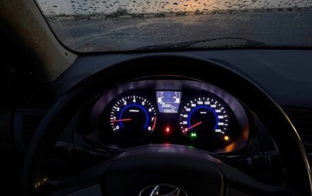 Hyundai Solaris II рестайлинг, 2014 год, 585 000 рублей, 5 фотография