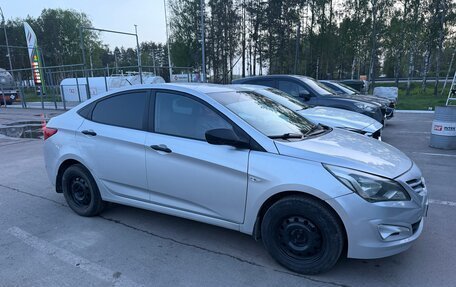 Hyundai Solaris II рестайлинг, 2014 год, 585 000 рублей, 8 фотография