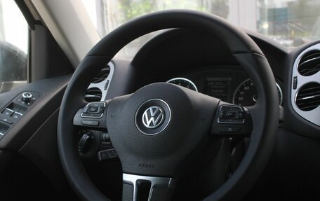 Volkswagen Tiguan I, 2013 год, 1 350 000 рублей, 21 фотография
