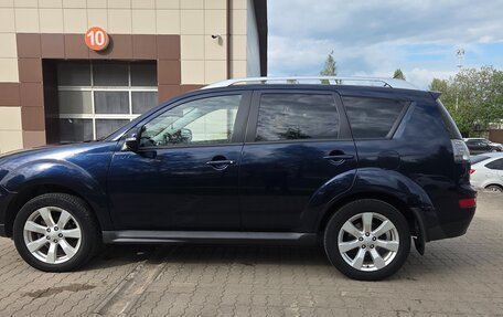 Mitsubishi Outlander III рестайлинг 3, 2010 год, 1 250 000 рублей, 7 фотография