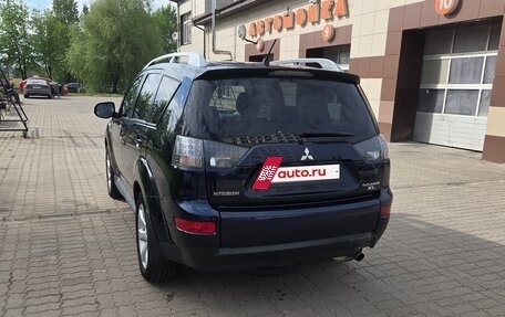 Mitsubishi Outlander III рестайлинг 3, 2010 год, 1 250 000 рублей, 5 фотография