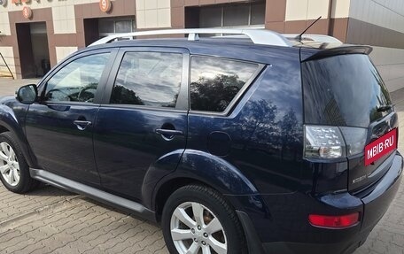 Mitsubishi Outlander III рестайлинг 3, 2010 год, 1 250 000 рублей, 23 фотография