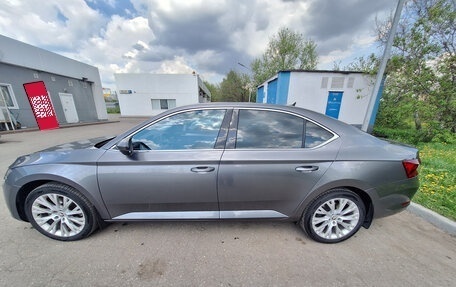 Skoda Superb III рестайлинг, 2021 год, 3 600 000 рублей, 4 фотография