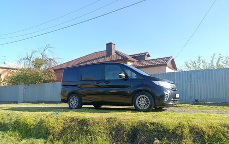 Honda Stepwgn IV, 2017 год, 1 700 000 рублей, 5 фотография