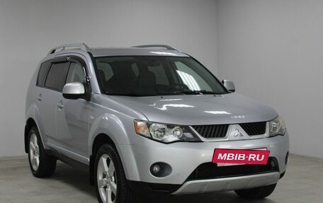 Mitsubishi Outlander III рестайлинг 3, 2008 год, 1 059 900 рублей, 1 фотография