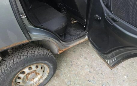 Chevrolet Niva I рестайлинг, 2007 год, 140 000 рублей, 27 фотография