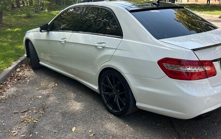 Mercedes-Benz E-Класс, 2012 год, 1 700 000 рублей, 12 фотография