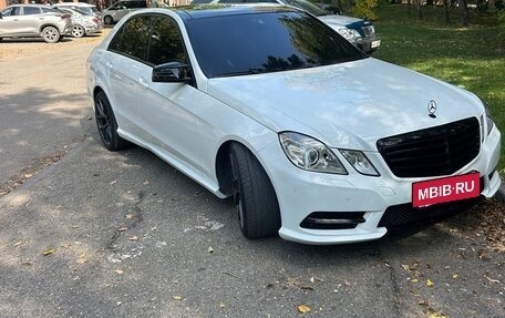 Mercedes-Benz E-Класс, 2012 год, 1 700 000 рублей, 8 фотография