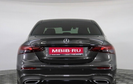 Mercedes-Benz E-Класс, 2021 год, 5 700 000 рублей, 6 фотография
