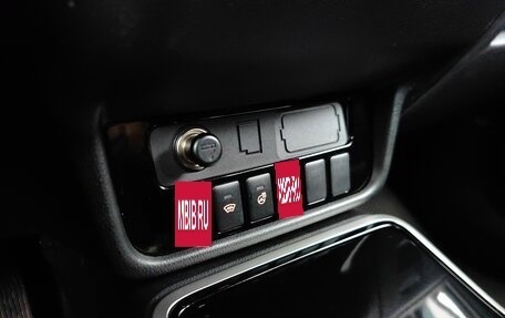 Mitsubishi Outlander III рестайлинг 3, 2021 год, 2 520 000 рублей, 16 фотография