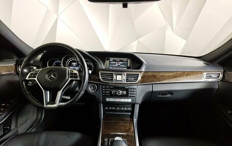 Mercedes-Benz E-Класс, 2015 год, 2 431 000 рублей, 14 фотография