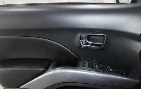 Mitsubishi Outlander III рестайлинг 3, 2008 год, 1 059 900 рублей, 5 фотография