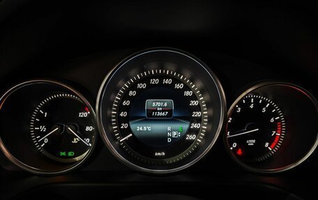 Mercedes-Benz E-Класс, 2015 год, 2 431 000 рублей, 18 фотография