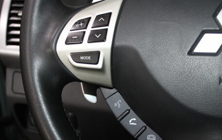 Mitsubishi Outlander III рестайлинг 3, 2008 год, 1 059 900 рублей, 16 фотография