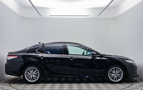Toyota Camry, 2021 год, 3 145 000 рублей, 6 фотография