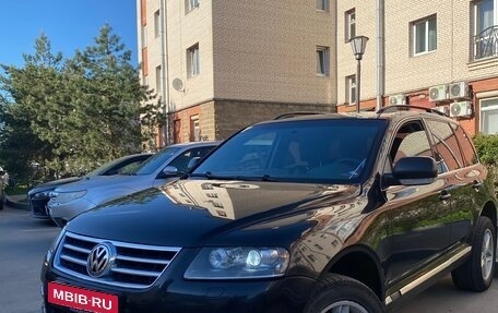 Volkswagen Touareg III, 2006 год, 700 000 рублей, 1 фотография