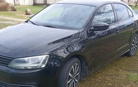Volkswagen Jetta VI, 2012 год, 680 000 рублей, 1 фотография