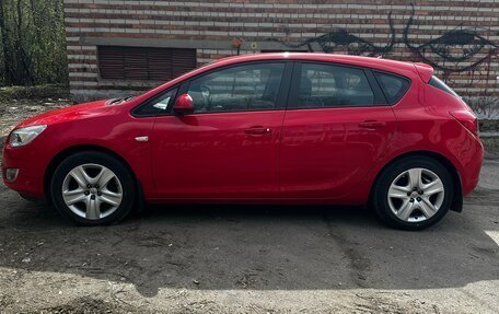Opel Astra J, 2011 год, 1 150 000 рублей, 12 фотография