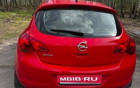 Opel Astra J, 2011 год, 1 150 000 рублей, 15 фотография