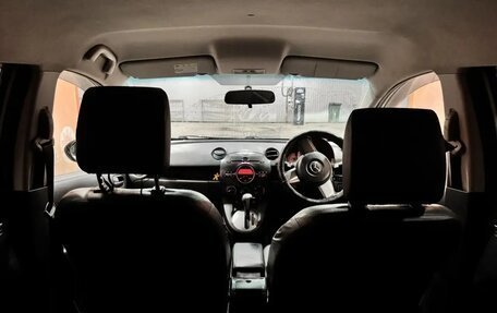 Mazda Demio III (DE), 2009 год, 400 000 рублей, 10 фотография