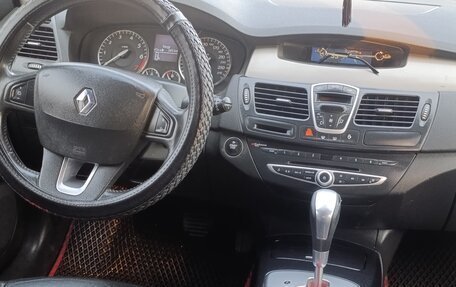 Renault Laguna III рестайлинг, 2008 год, 600 000 рублей, 13 фотография